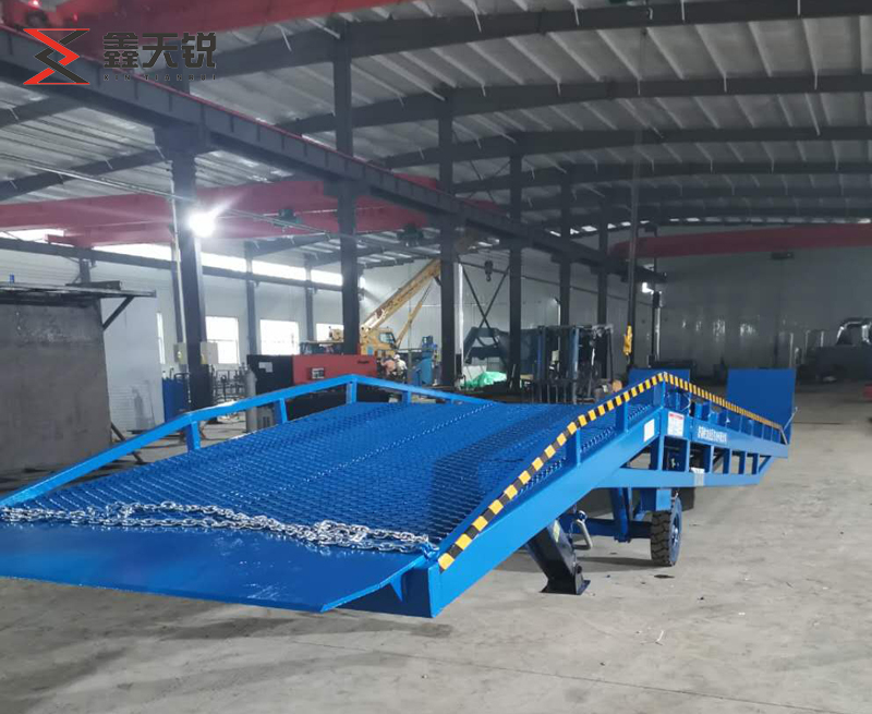 宜昌移动式液压登车桥生产车间